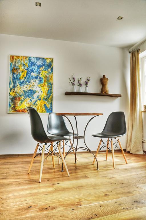 Apartment Am Schlosshof Besigheim Oda fotoğraf